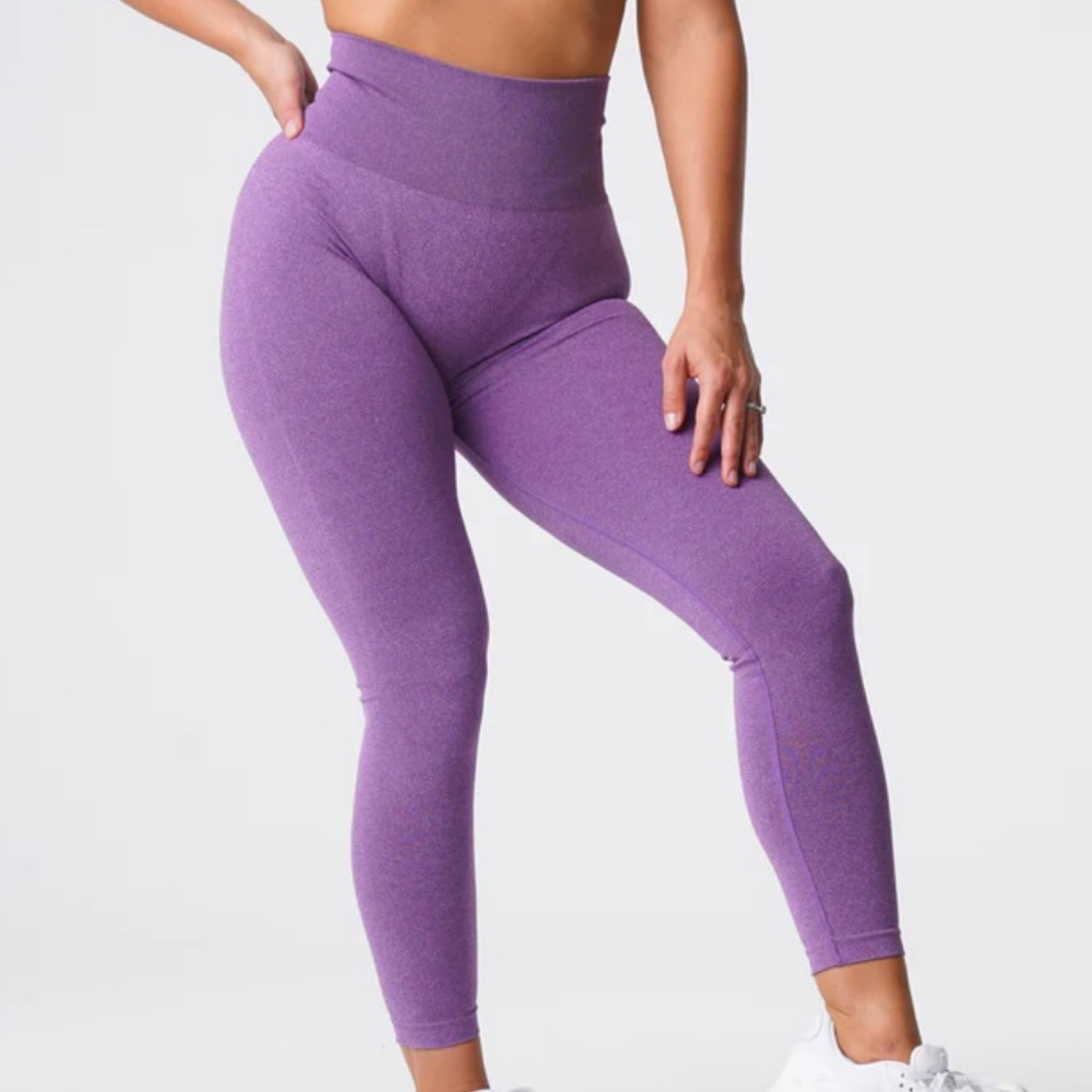 NVGTN Violet Curve Seamless Leggings - Size XS
